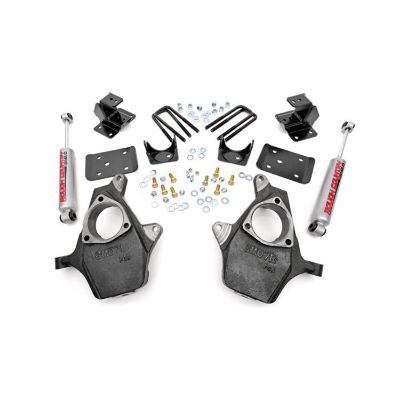 Rough Country GM Front 2" / Rear 4" Spindle Lowering Kit - 722.20